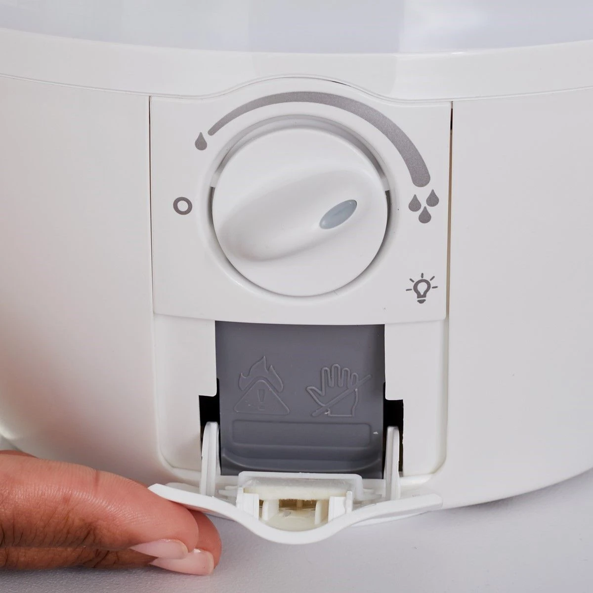 Vicks 3-in-1 SleepyTime Filter-Free Cool Mist Humidifier 7 Vicks 3-in-1 SleepyTime Filter-Free Cool Mist Humidifier - Image 7