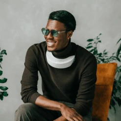 Respiray Wear A+ Wearable HEPA Air Purifier -Home Furnishings Store respiray 4 1