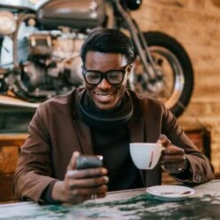 Respiray Wear A+ Wearable HEPA Air Purifier -Home Furnishings Store respiray 6 1